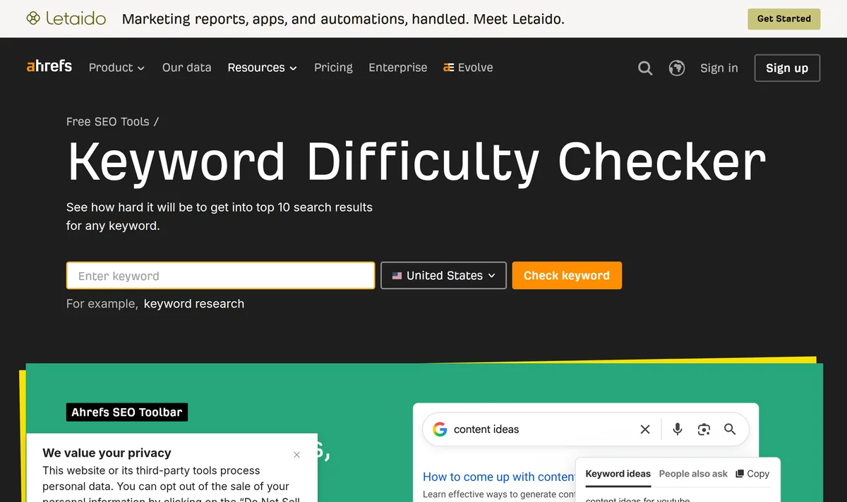 Ahrefs 官方 Keyword Difficulty Checker 页面,说明该分数用于估计进入前 10 名结果的难度